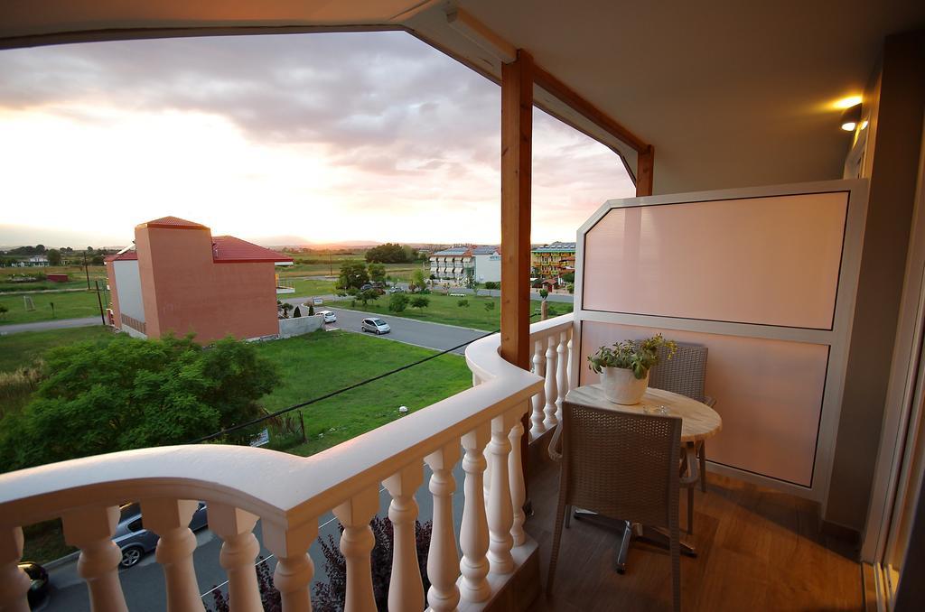 John & Eve Hotel Paralía Exteriér fotografie