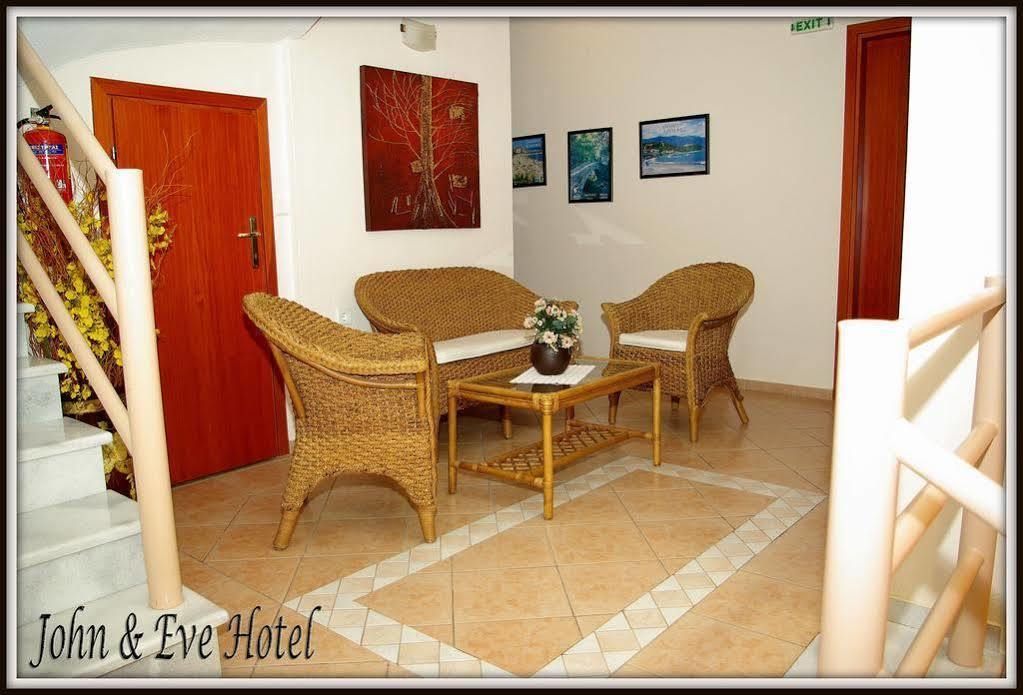 John & Eve Hotel Paralía Exteriér fotografie